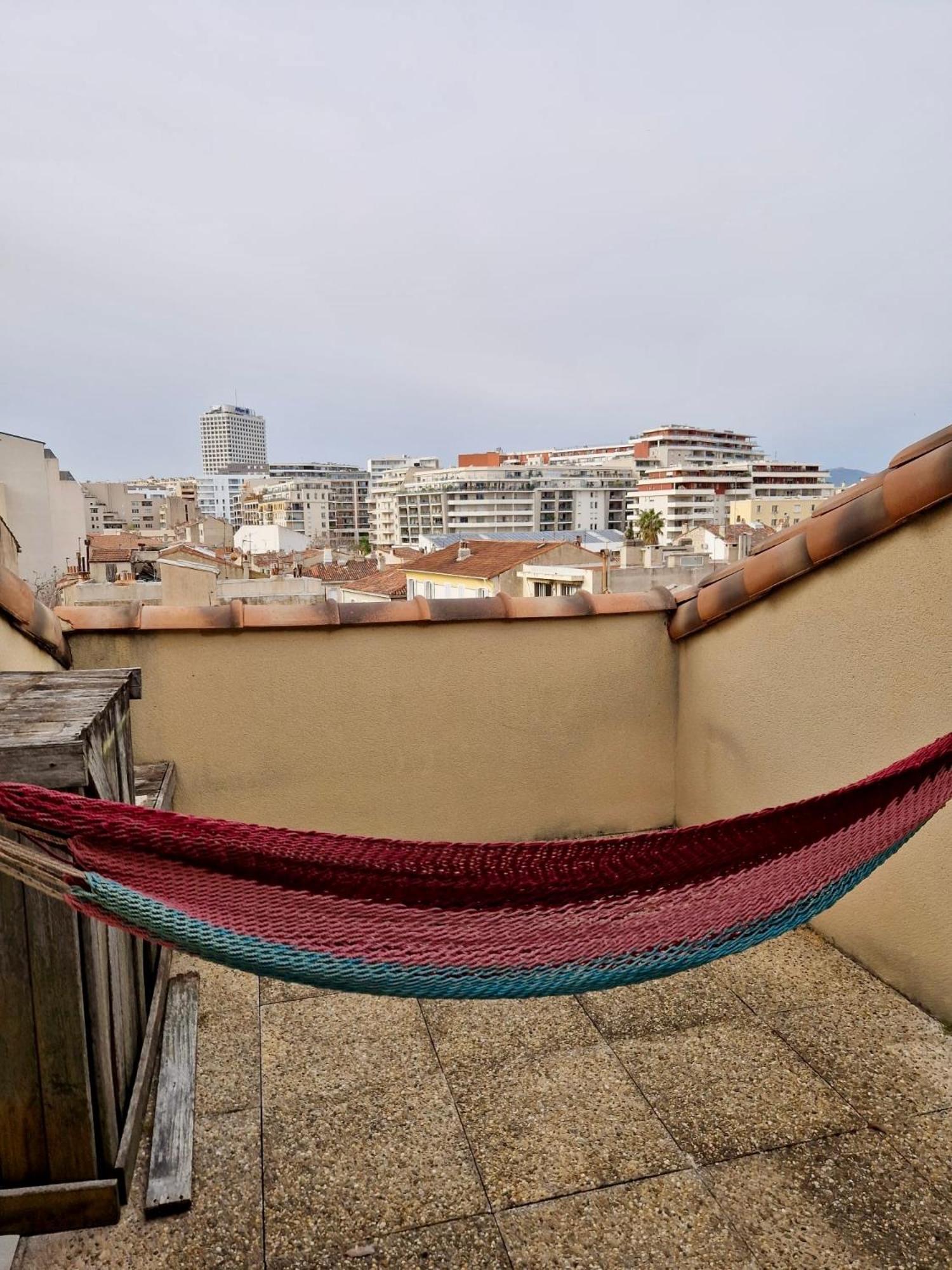 Prado Spacious And Sunny Loft In Marseille Exterior photo