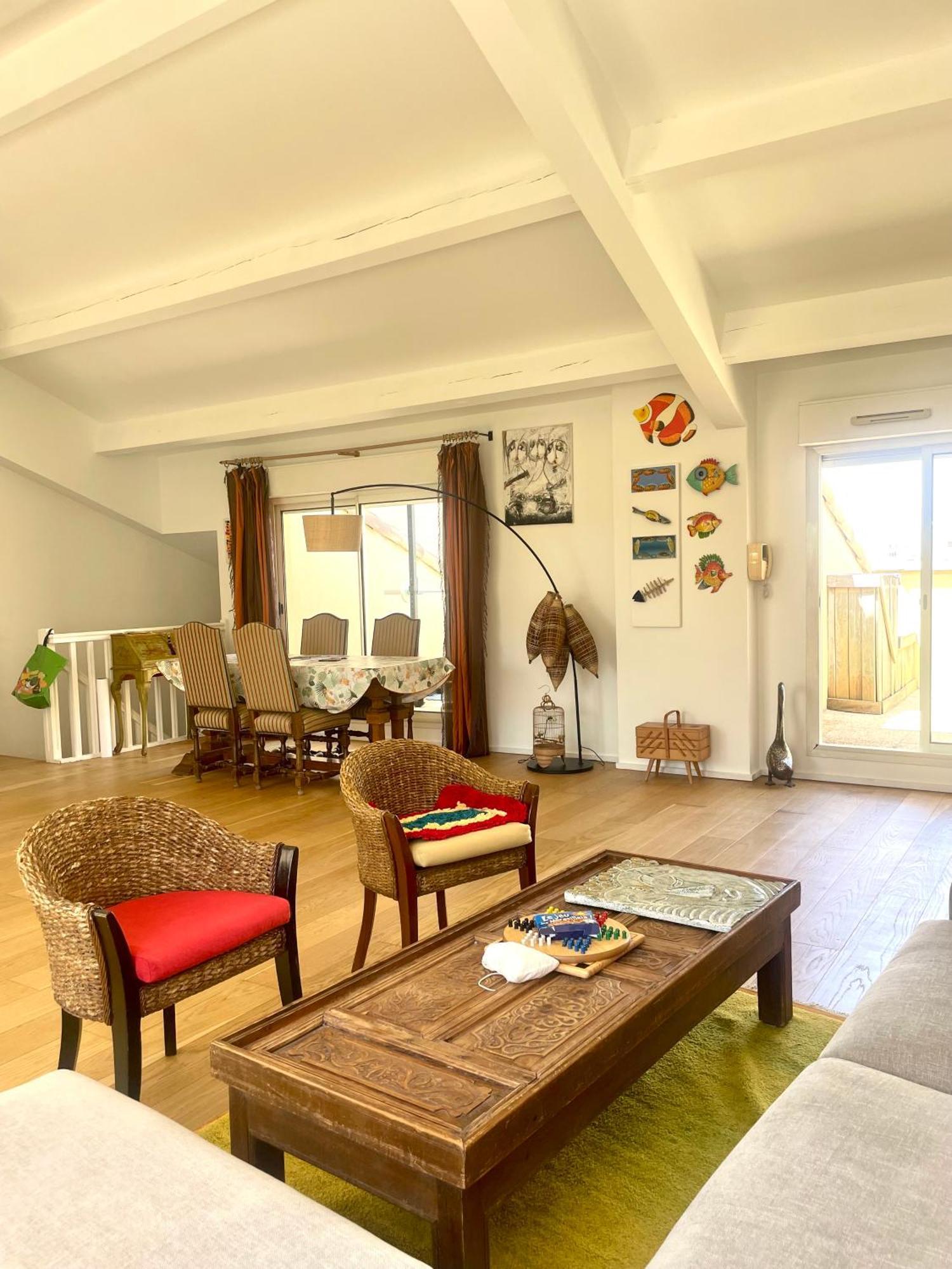 Prado Spacious And Sunny Loft In Marseille Exterior photo